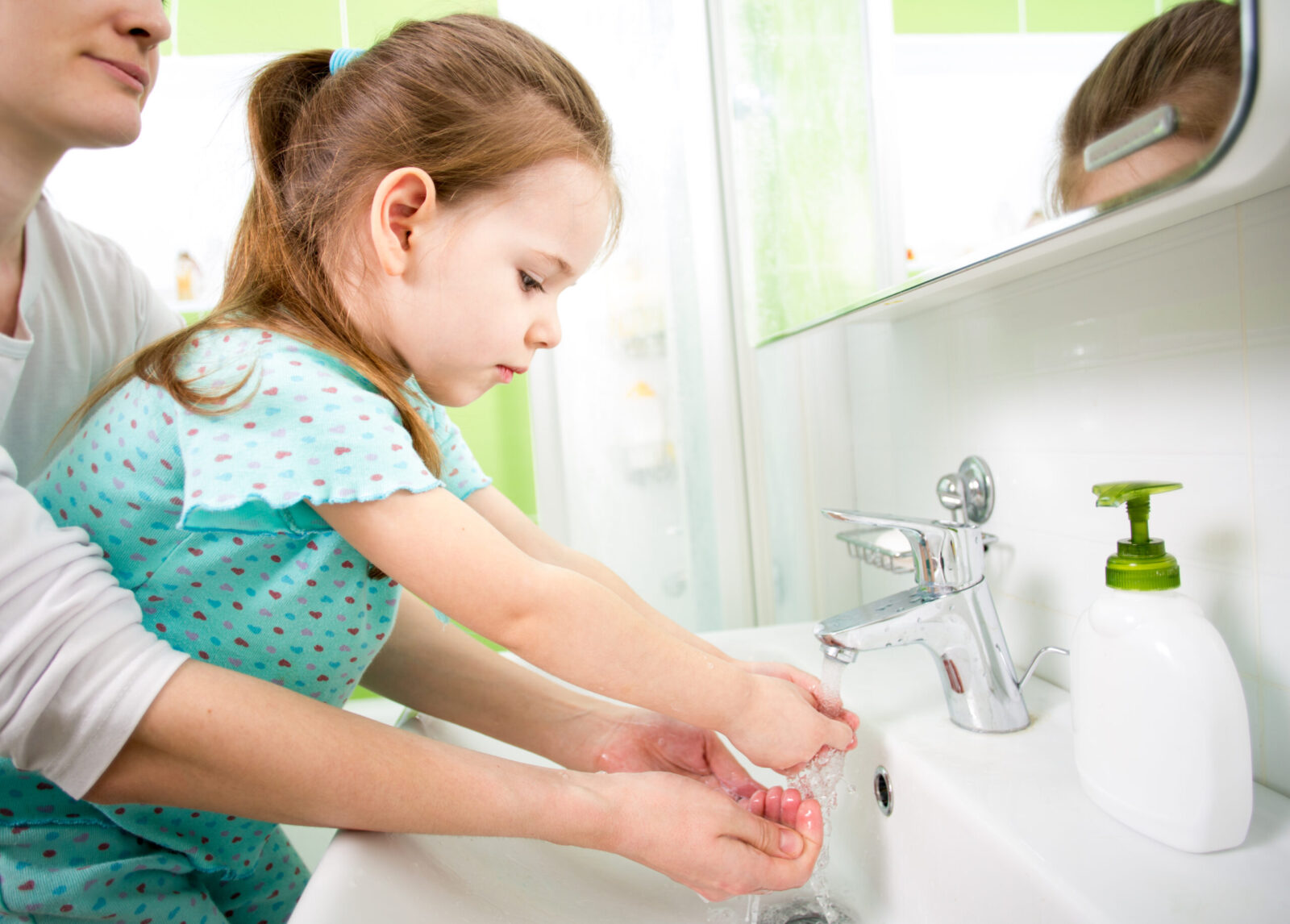 How To Teach Your Little One Healthy Hygiene Habits